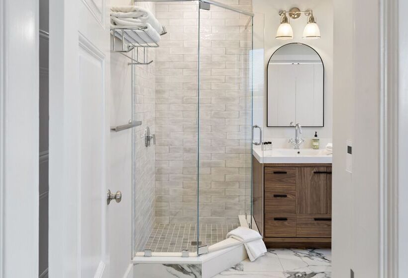 צימר Charlesgate Suites