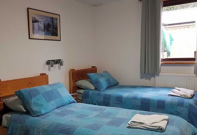 Bed and Breakfast Insh Hall