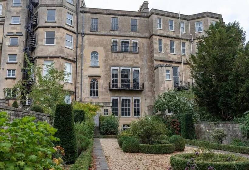 ベッドアンドブレックファースト No. 3