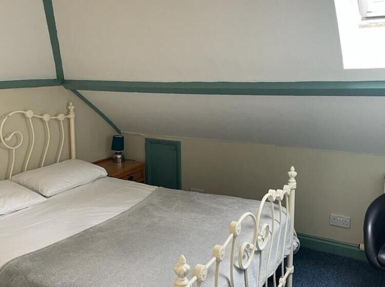 ベッドアンドブレックファースト No. 3