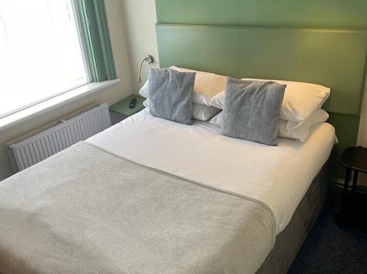 ベッドアンドブレックファースト No. 3