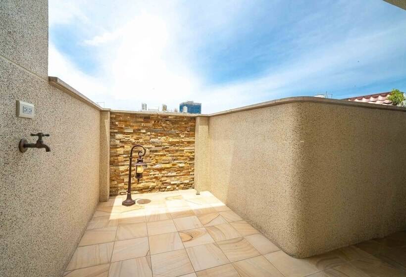 تختخواب و صبحانه 歐堤斯旅店 Otis Inn 花蓮民宿2531 2541 2555 2556號