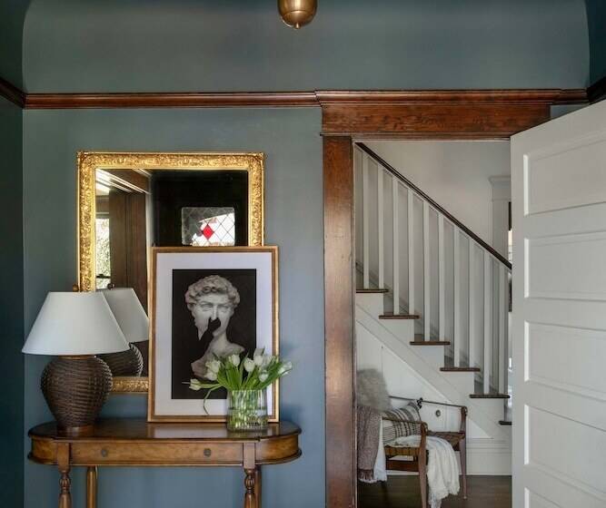 تختخواب و صبحانه The Craft House Inn