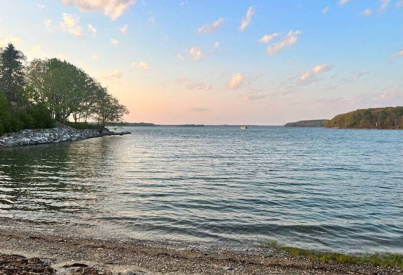 مبيت وإفطار Harpswell Inn