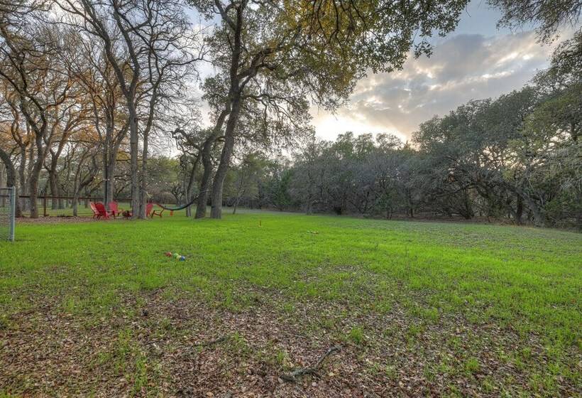 Canyon Lake Grill And Firepit Walk To Lake