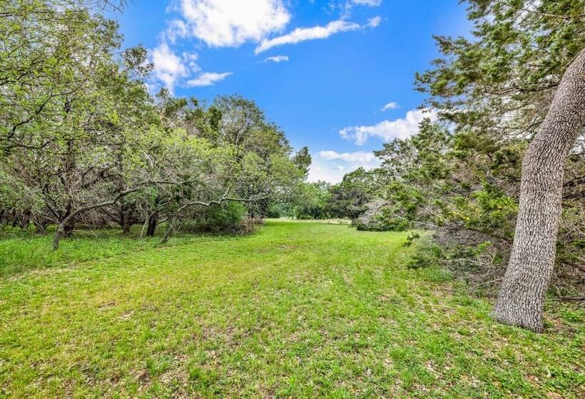 Canyon Lake Grill And Firepit Walk To Lake