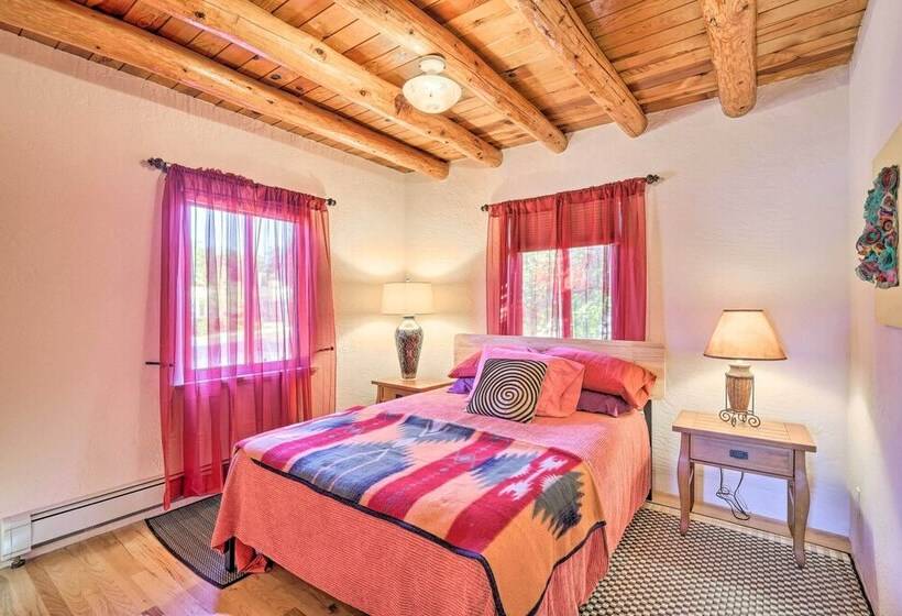 Casa Rosita Home, 3 Mi To Santa Fe Plaza!