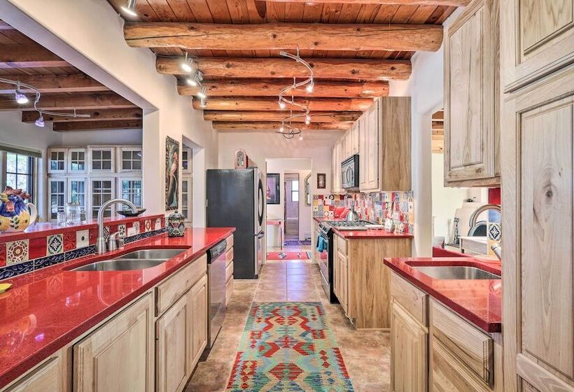 Casa Rosita Home, 3 Mi To Santa Fe Plaza!