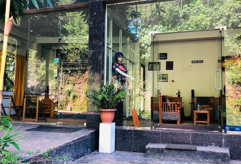 Ceylon Nature Hostel Kitulgala