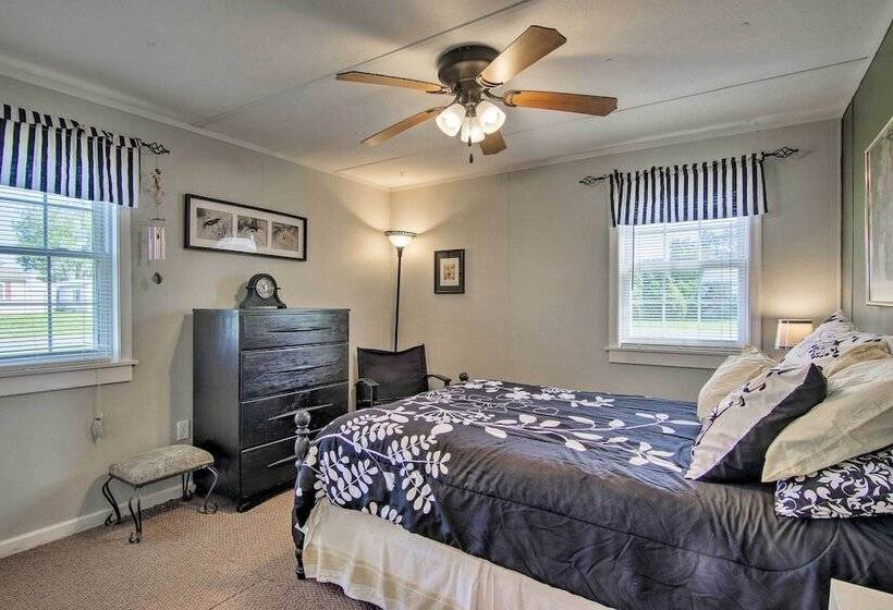 Charming Painter Home W/ Chesapeake Bay Views