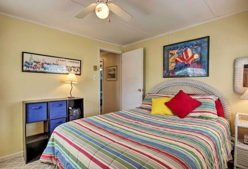 Charming Painter Home W/ Chesapeake Bay Views