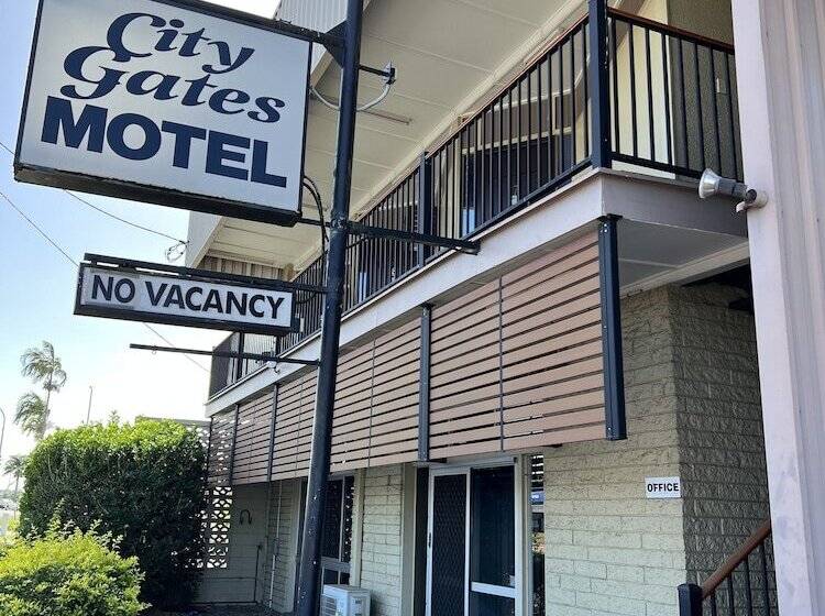 City Gates Motel Mackay   Contactless