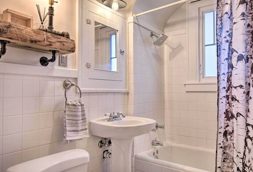 Convenient Denver Home W/ Private Hot Tub!