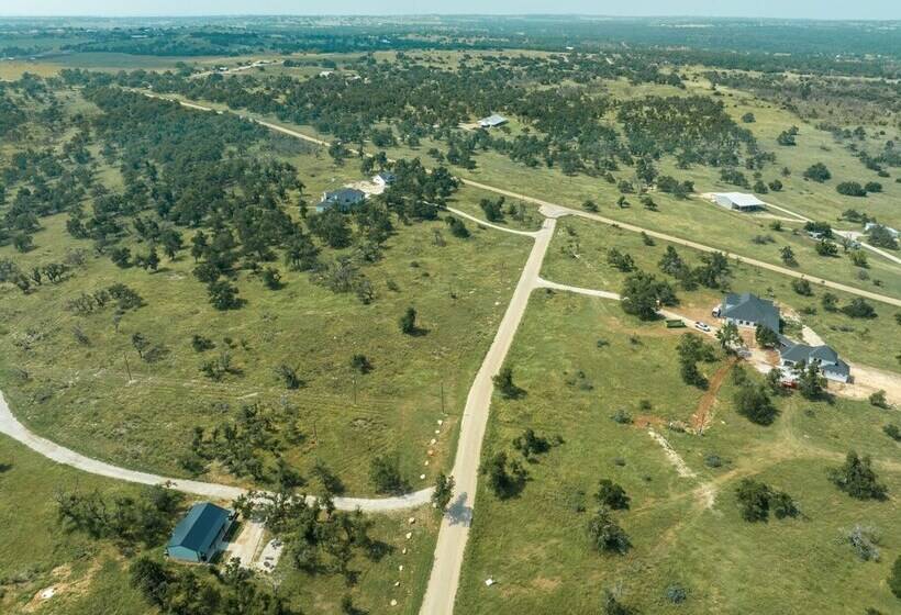 La Casita: Hot Tub & Firepit, 15 Min To Fred!