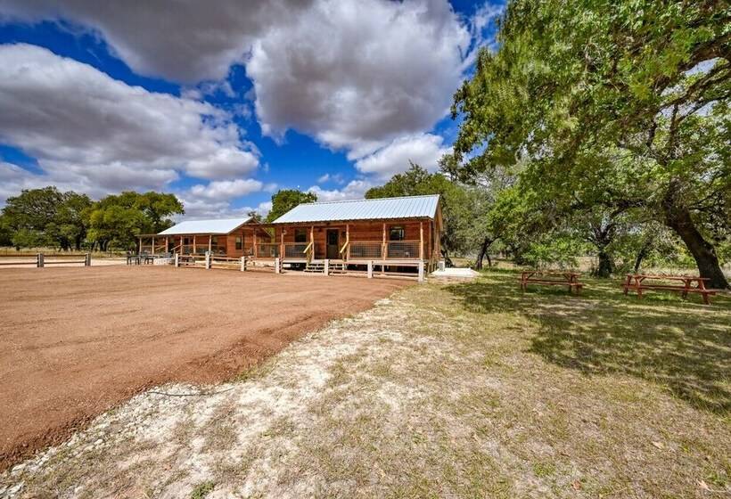 Cozy Cabin Firepit And Grill & 10 Mins To Main St