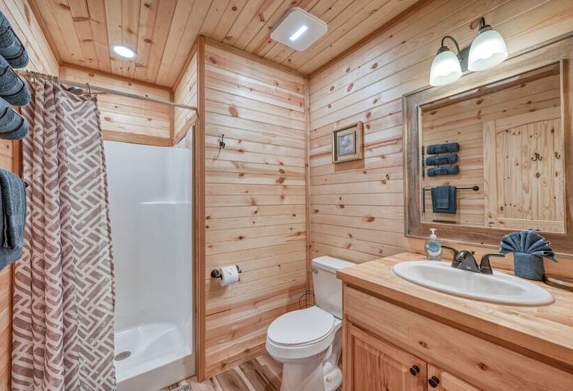 Cozy Cabin Firepit And Grill & 10 Mins To Main St