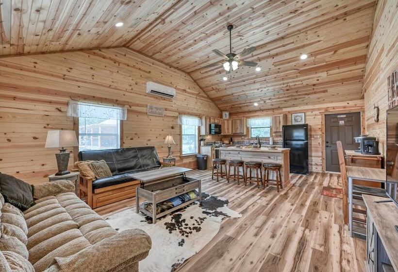 Cozy Cabin Firepit And Grill & 10 Mins To Main St