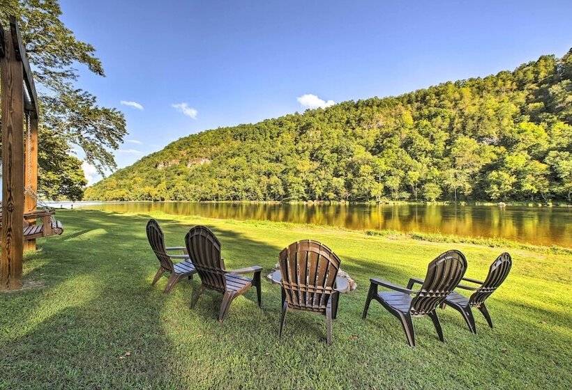 Cozy Waterfront Cottage W/ Deck On White River!