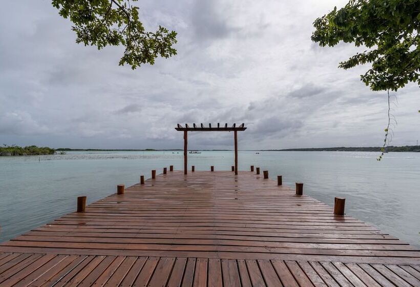 Cristalino Lagoon Front Hotel, Restaurant & Spa