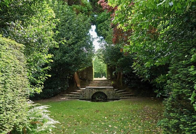 Drakestone House Manor With Breathtaking Cotswolds Views