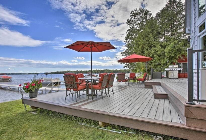 Family Friendly Lake Mitchell Oasis: Hike & Ski!