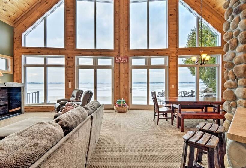 Family Friendly Lake Mitchell Oasis: Hike & Ski!