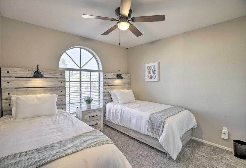 Glendale Escape W/ Pool ~ 1 Mi To Westgate!