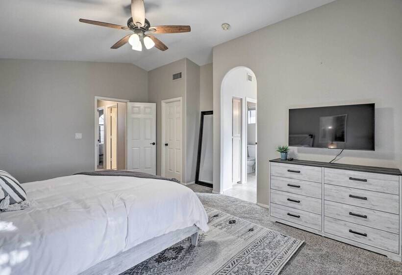 Glendale Escape W/ Pool ~ 1 Mi To Westgate!