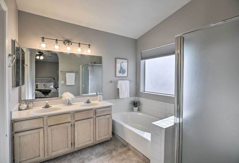 Glendale Escape W/ Pool ~ 1 Mi To Westgate!