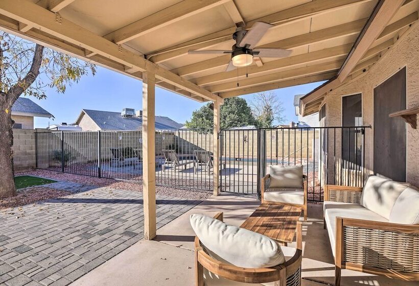 Glendale Escape W/ Pool ~ 1 Mi To Westgate!