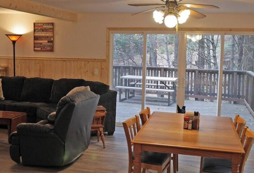 Glorious Summer At Cabin On The Creek