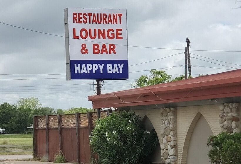 Happy Bay