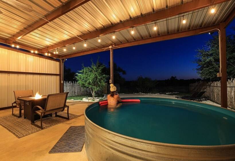 Heilung Haus With Sauna & Cowboy Pool   20 Min To Fred