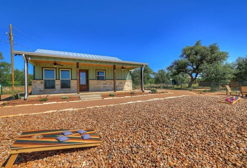 Heilung Haus With Sauna & Cowboy Pool   20 Min To Fred