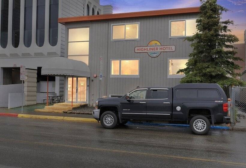 Highliner Hotel   Queen Suites