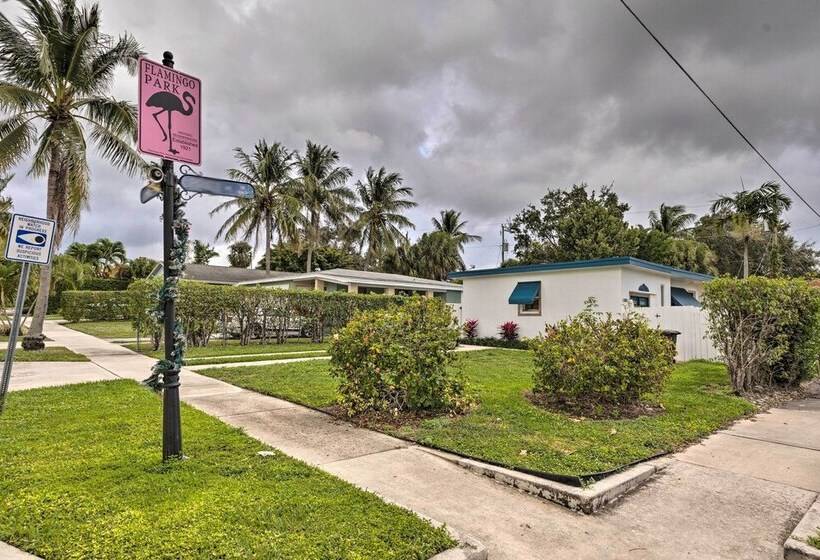 Historical Flamingo Park Home W/ Private Yard