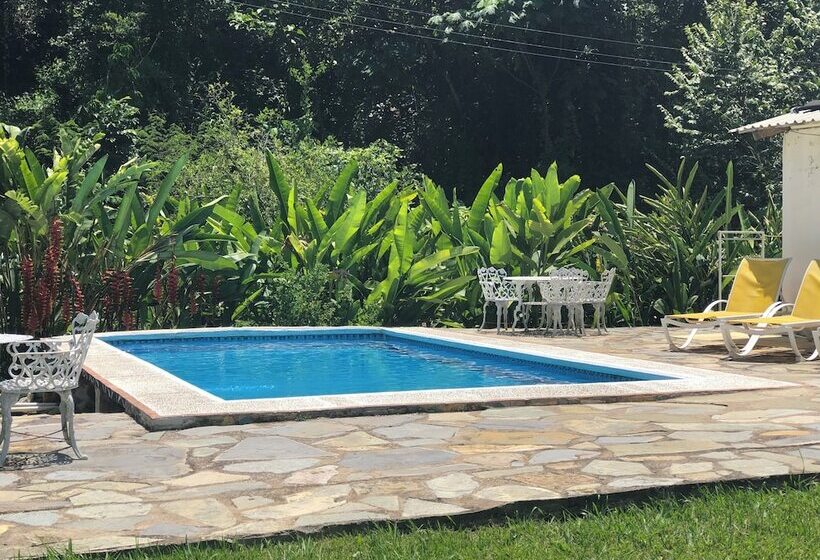 فندق فئة نجمة واحدة Casa Edward