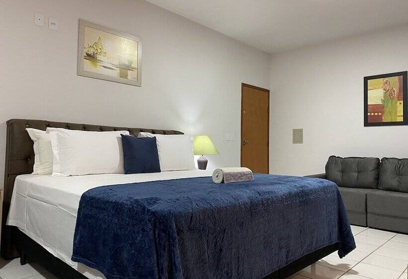 Отель B & A Suites Inn