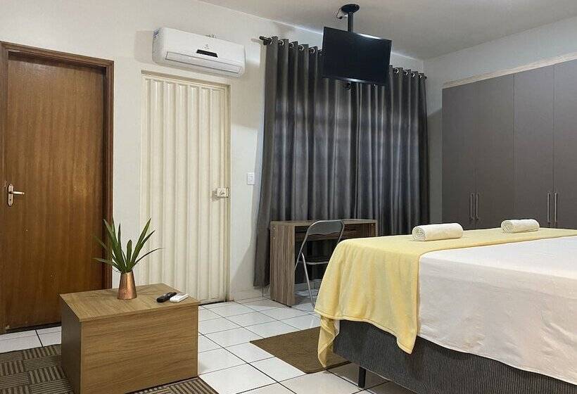 Отель B & A Suites Inn