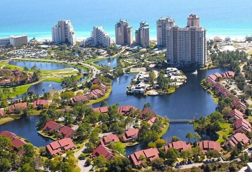 בית מלון כפרי Beachwalk Villa 5144