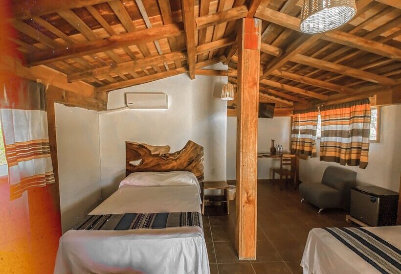 Casa Paraiso Hotel Boutique