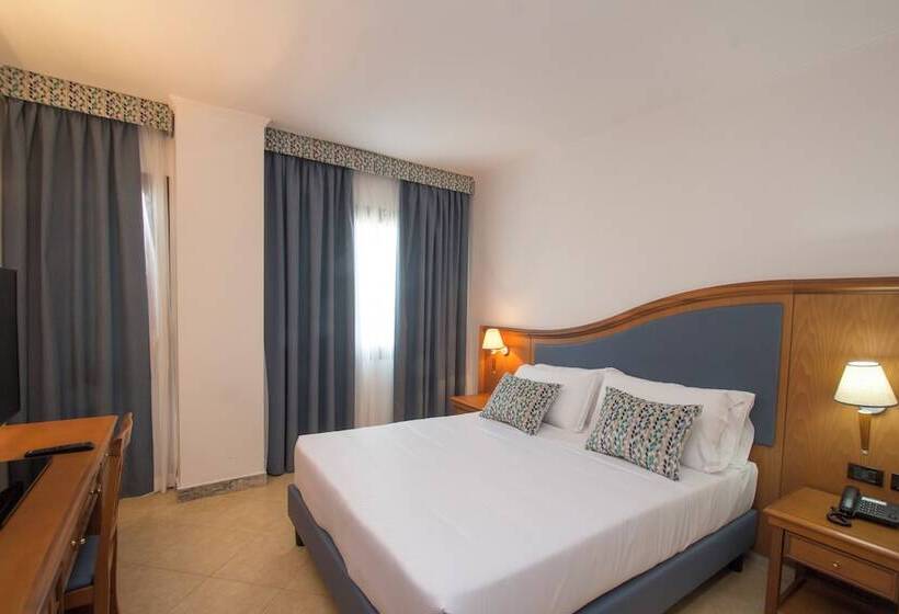 בית מלון כפרי Centrale