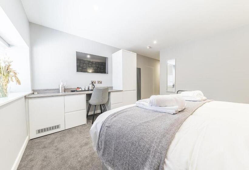 호텔 Chequers Lodge  Dalton In  Furness  Self Check In