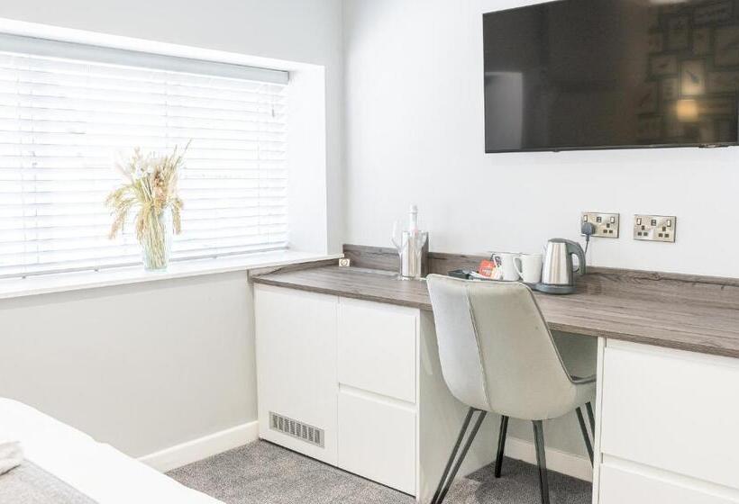 호텔 Chequers Lodge  Dalton In  Furness  Self Check In