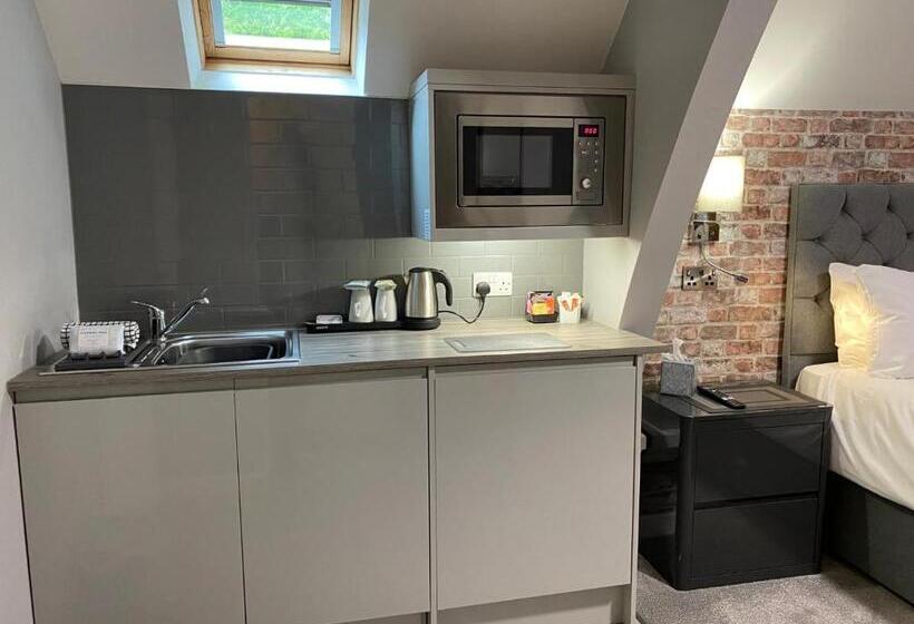 호텔 Chequers Lodge  Dalton In  Furness  Self Check In