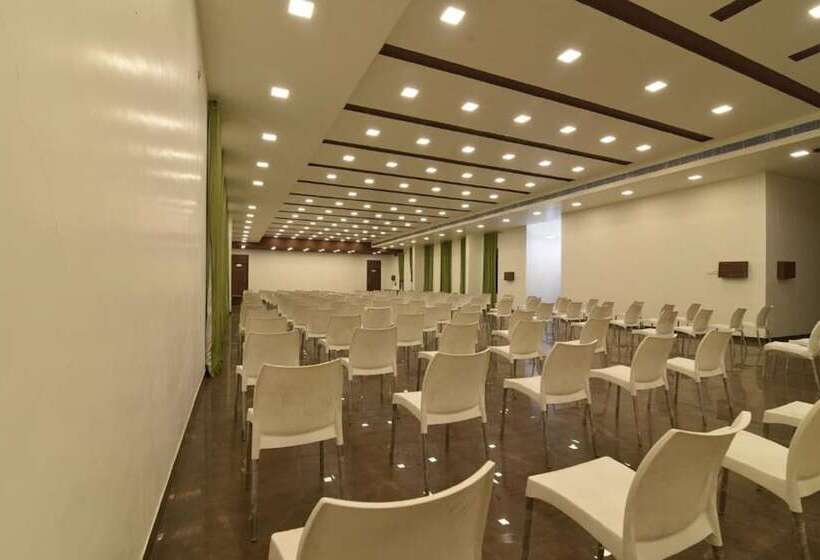 בית מלון כפרי Clove