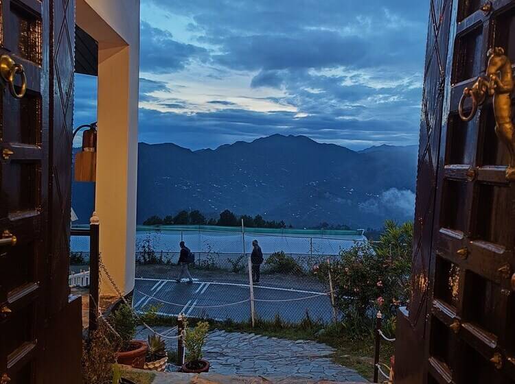 فندق Darbar   A Heritage Farmstay