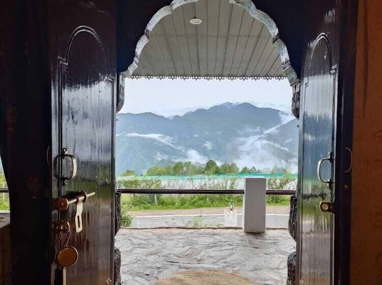 فندق Darbar   A Heritage Farmstay