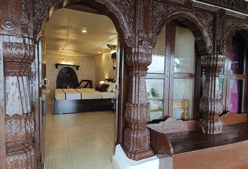 فندق Darbar   A Heritage Farmstay