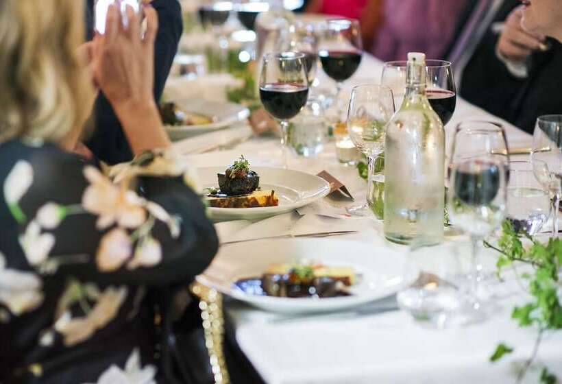 فندق Dömle Herrgård Spa & Resort